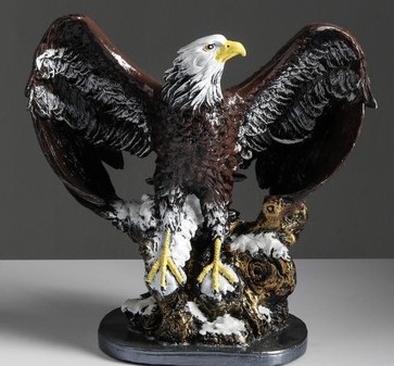картинка статуэтка орла